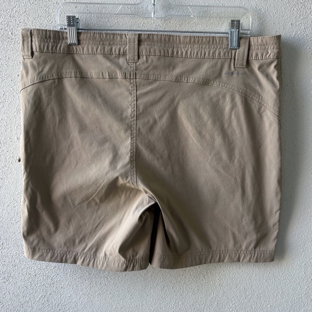 Eddie Bauer Size 16 Tan Hiking Shorts 7” Inseam Outdoors Utility Activewear - Picture 3 of 12
